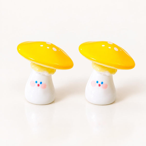 FANJUN-AMTECH Miniature Yellow Mushroom Figurines for Dollhouse Decor - Set of 2, Non-Edible