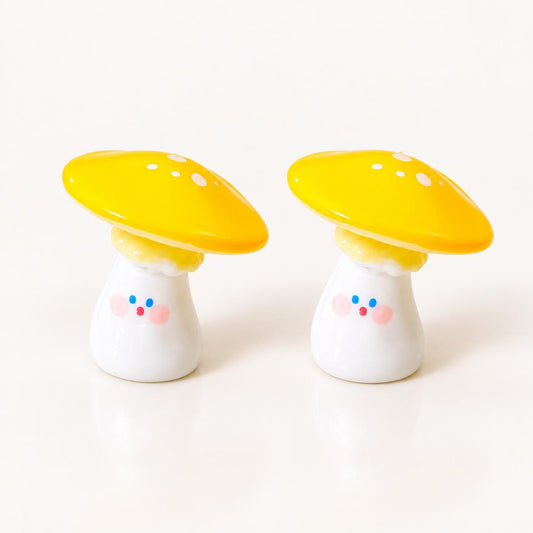 FANJUN-AMTECH Miniature Yellow Mushroom Figurines for Dollhouse Decor - Set of 2, Non-Edible